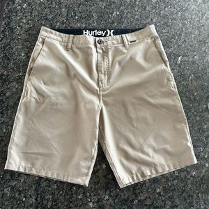 Hurley Khaki Men’s shorts size 32